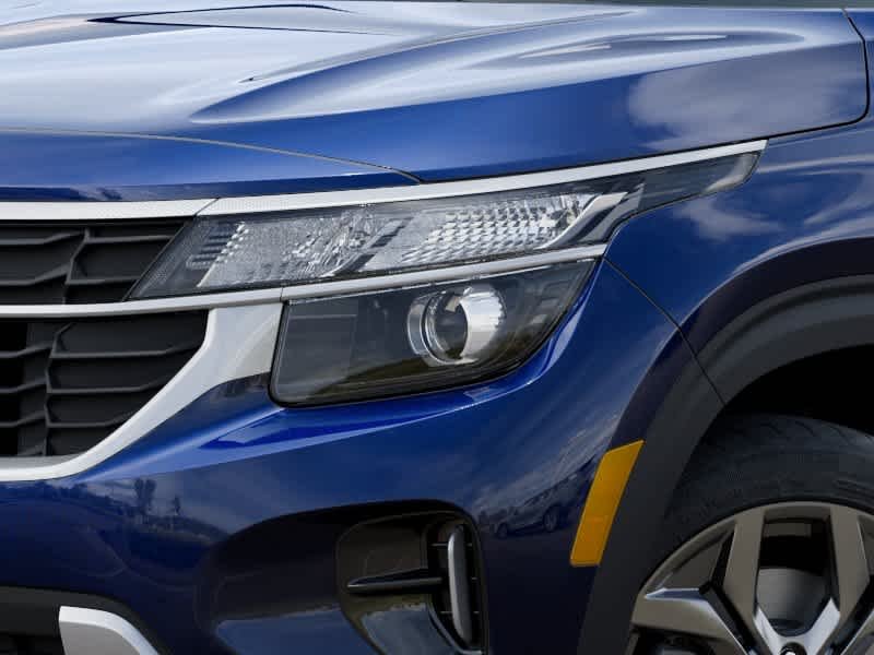 New 2026 Dark Ocean Blue Kia LX image 10