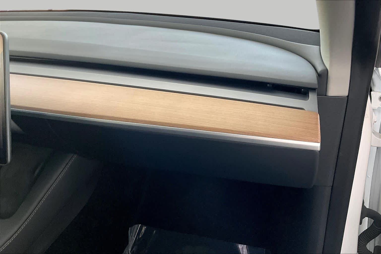 Used 2023 Pearl White Multi-Coat Tesla  image 18