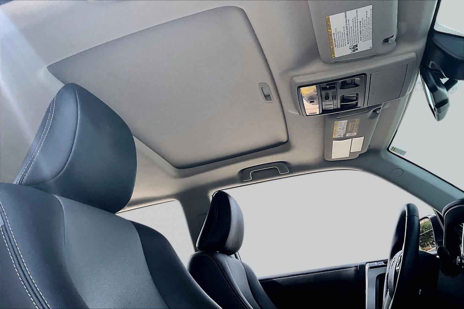 Used 2022 Classic Silver Metallic Toyota SR5 Premium image 14
