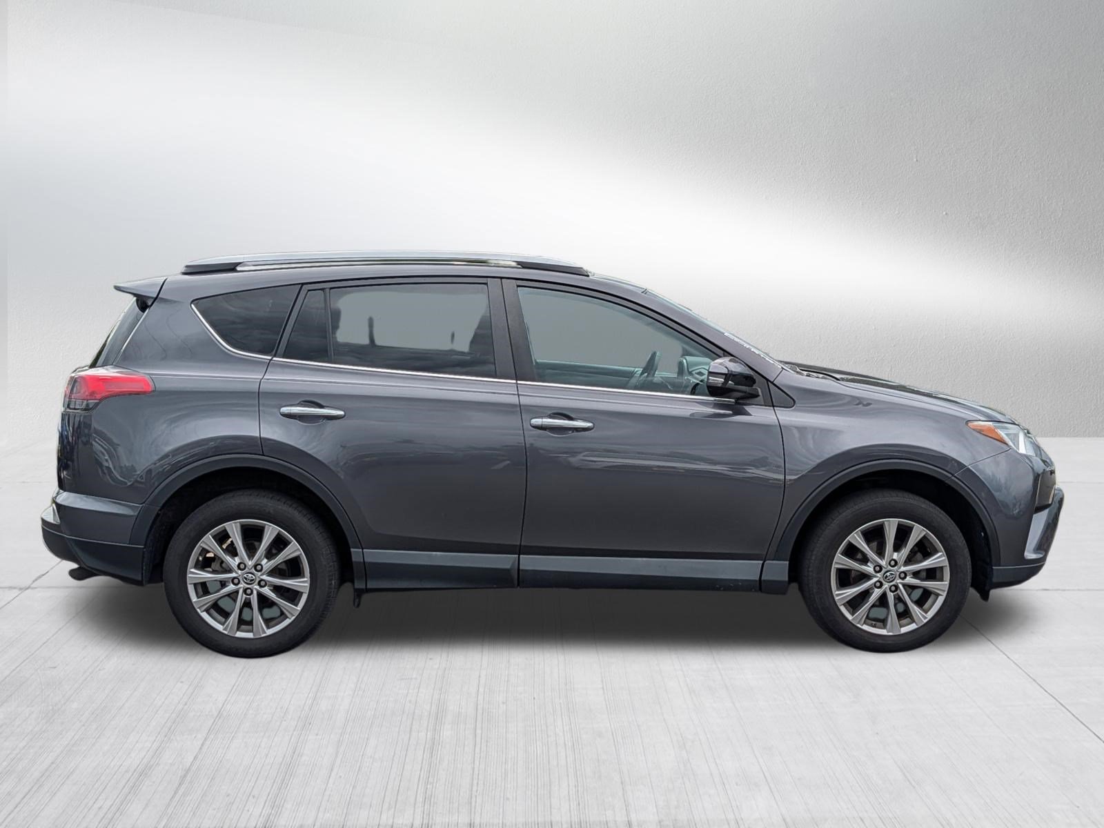 Used 2018 Magnetic Gray Metallic Toyota Limited image 8