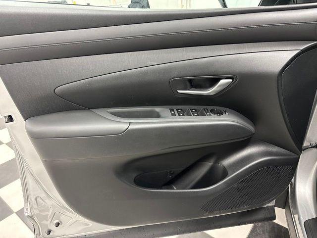 New 2026 Silver Hyundai SEL Premium AWD image 9