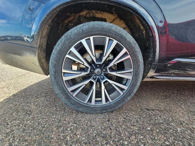 Used 2021 Gray Metallic Volvo T5 Momentum image 22