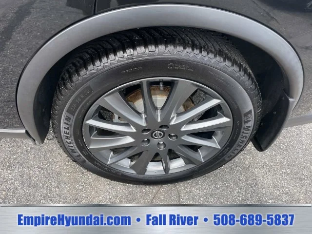 Used 2021 Black Nissan SV image 13