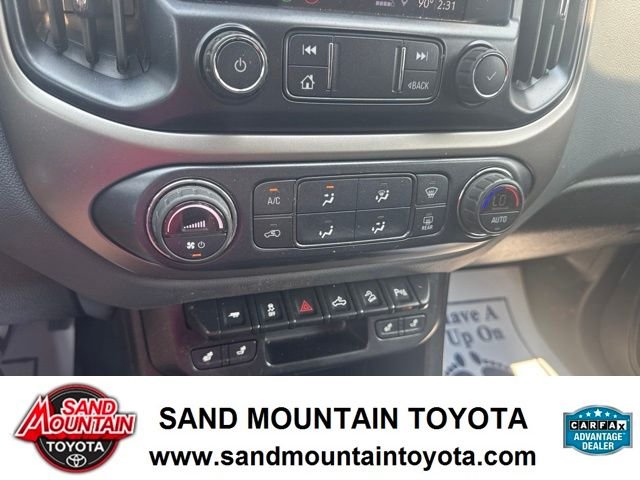 Used 2020 White Chevrolet Z71 image 22