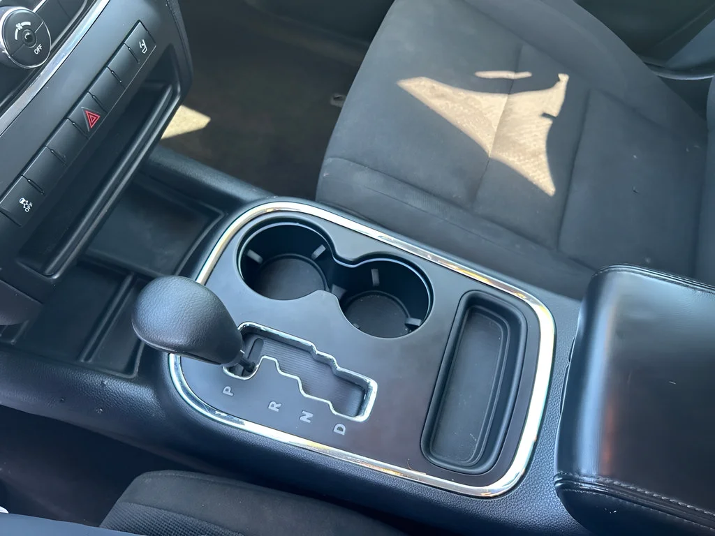 Used 2013 Gray Dodge SXT image 16
