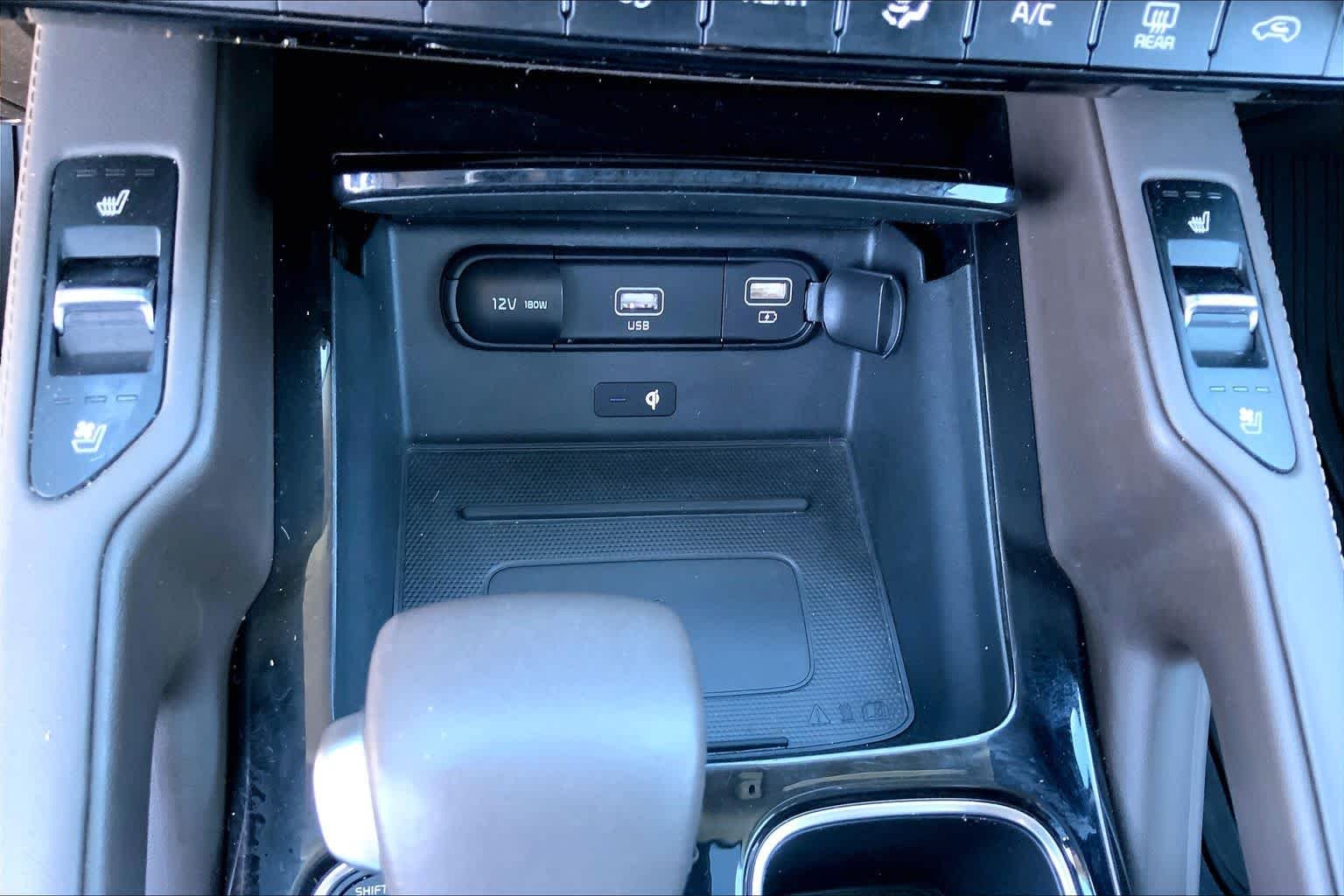 Used 2021 Glacial White Pearl Kia SX image 35