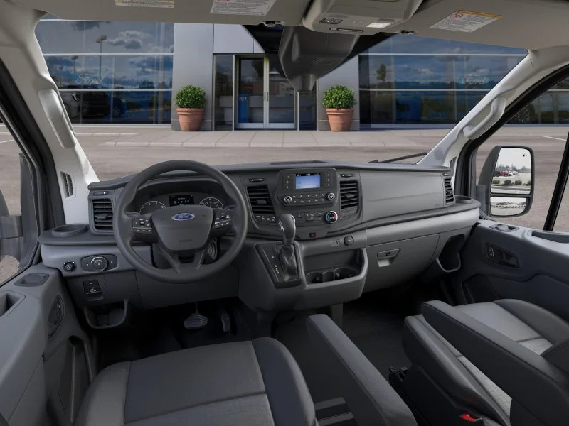 New 2025 Agate Black Metallic Ford  image 37