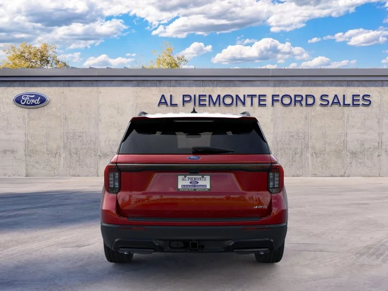 New 2026 Rapid Red Metallic Tinted Clearcoat Ford ST-Line image 5