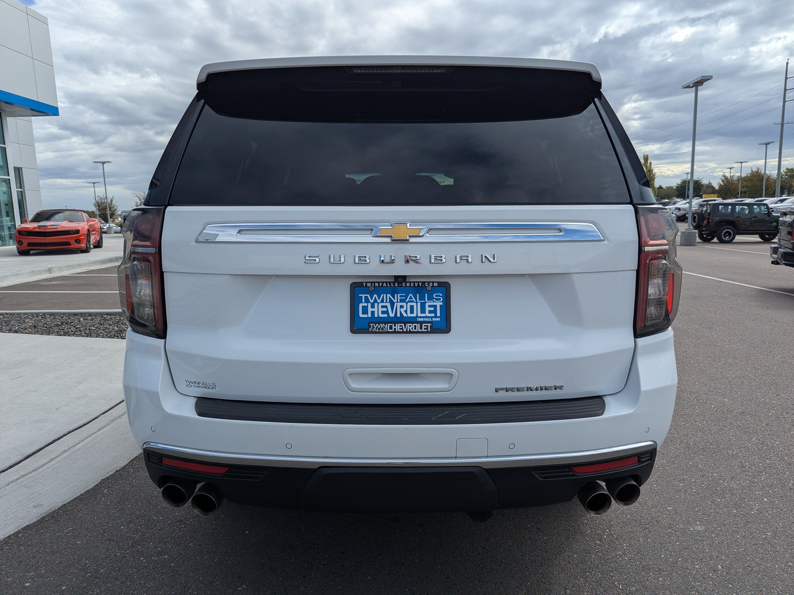 2024 Chevrolet Suburban Premier - Photo 35