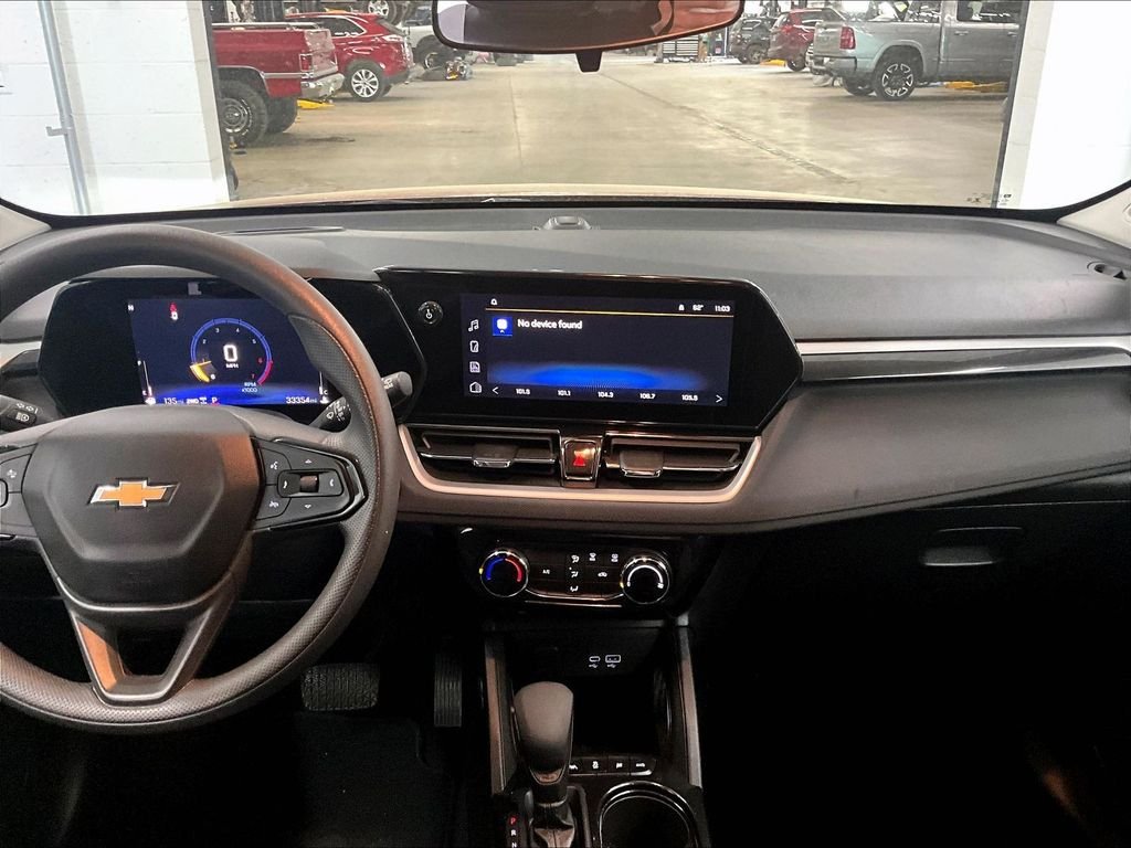 Used 2025 Red Chevrolet LT image 18