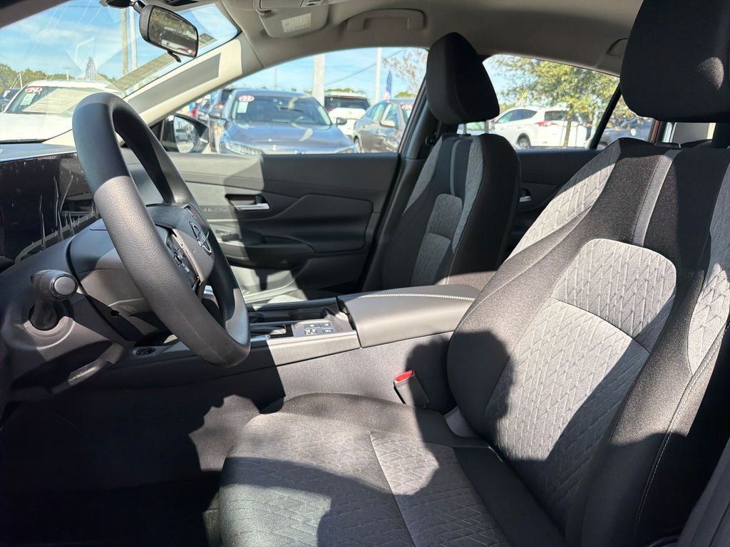 New 2026 Nissan Sentra SV 4D Sedan