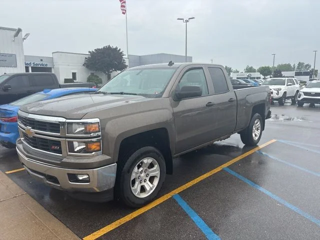 Used 2014 Chevrolet Silverado 1500 LT with VIN 1GCVKREH5EZ172496 for sale in Saginaw, MI