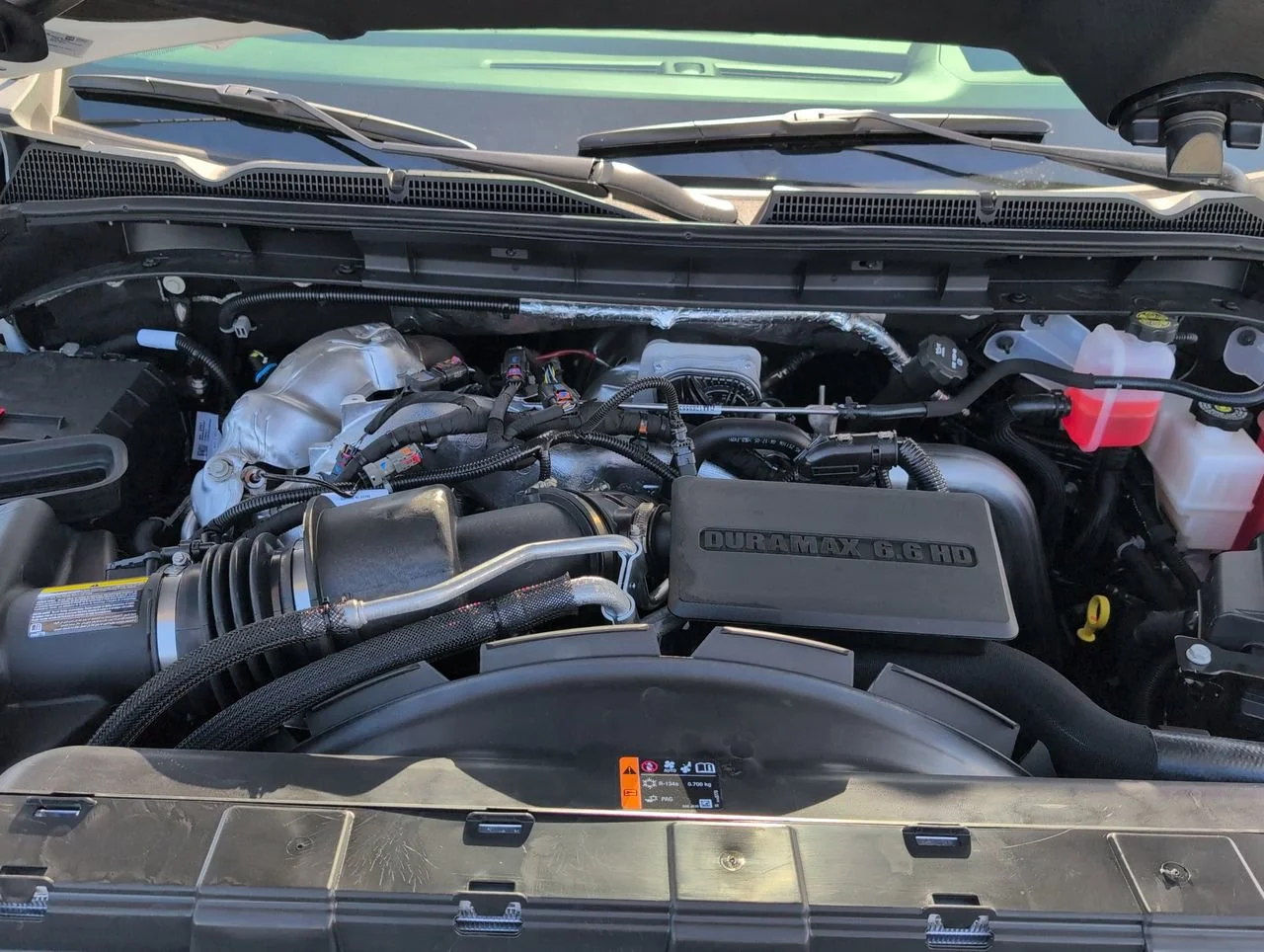 New 2026 Summit White GMC AT4X image 31