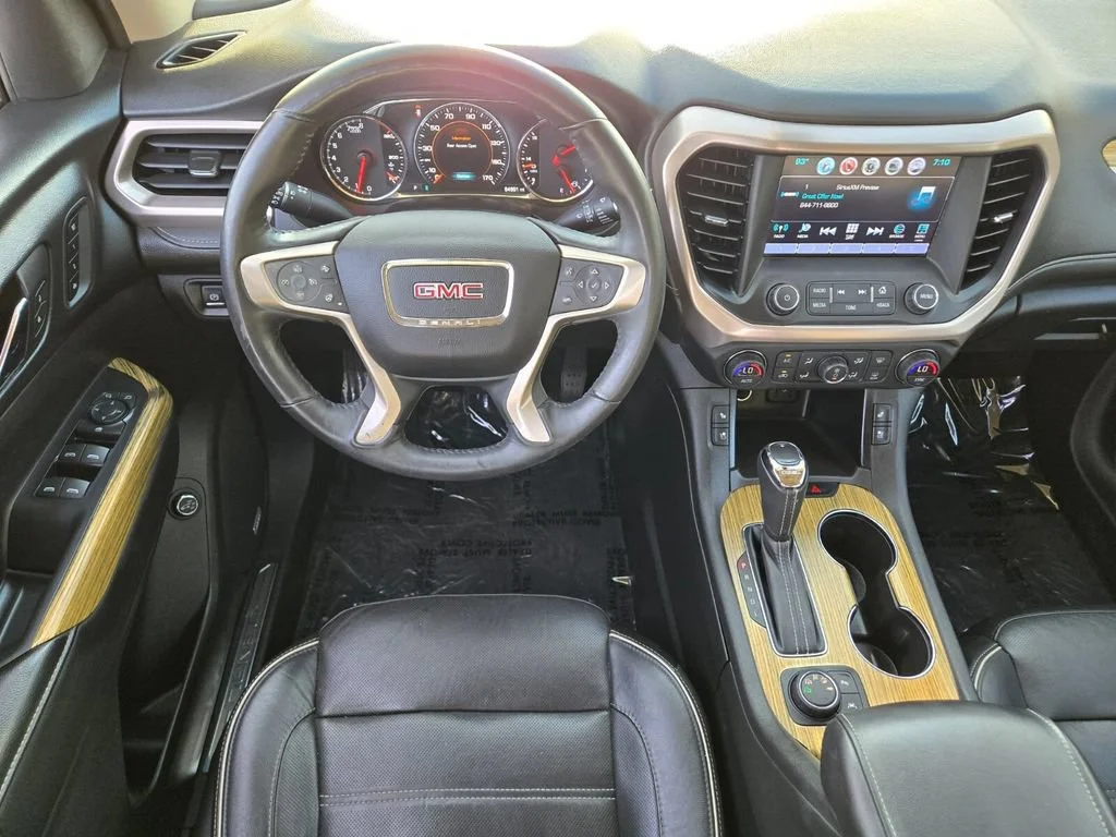 Used 2017 EBONY TWILIGHT METALLIC GMC Denali image 12