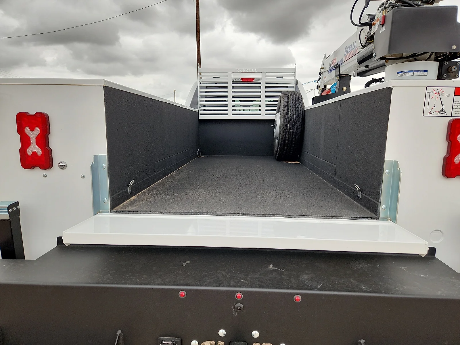 New 2026 Oxford White Ford F-350® XL image 12