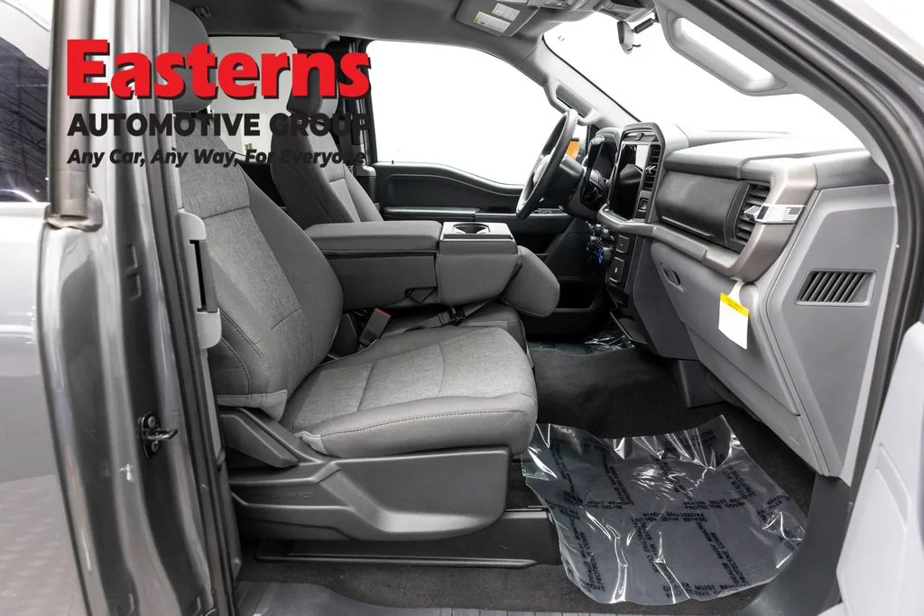 Used 2026 Gray Ford XLT image 24