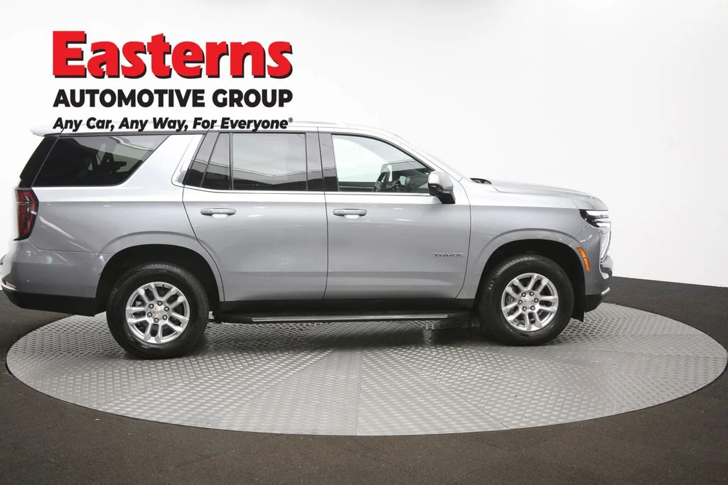 Used 2025 Gray Chevrolet LT image 48