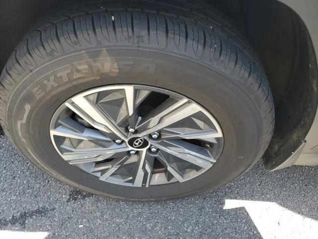 Used 2024 Gray Hyundai Blue image 22