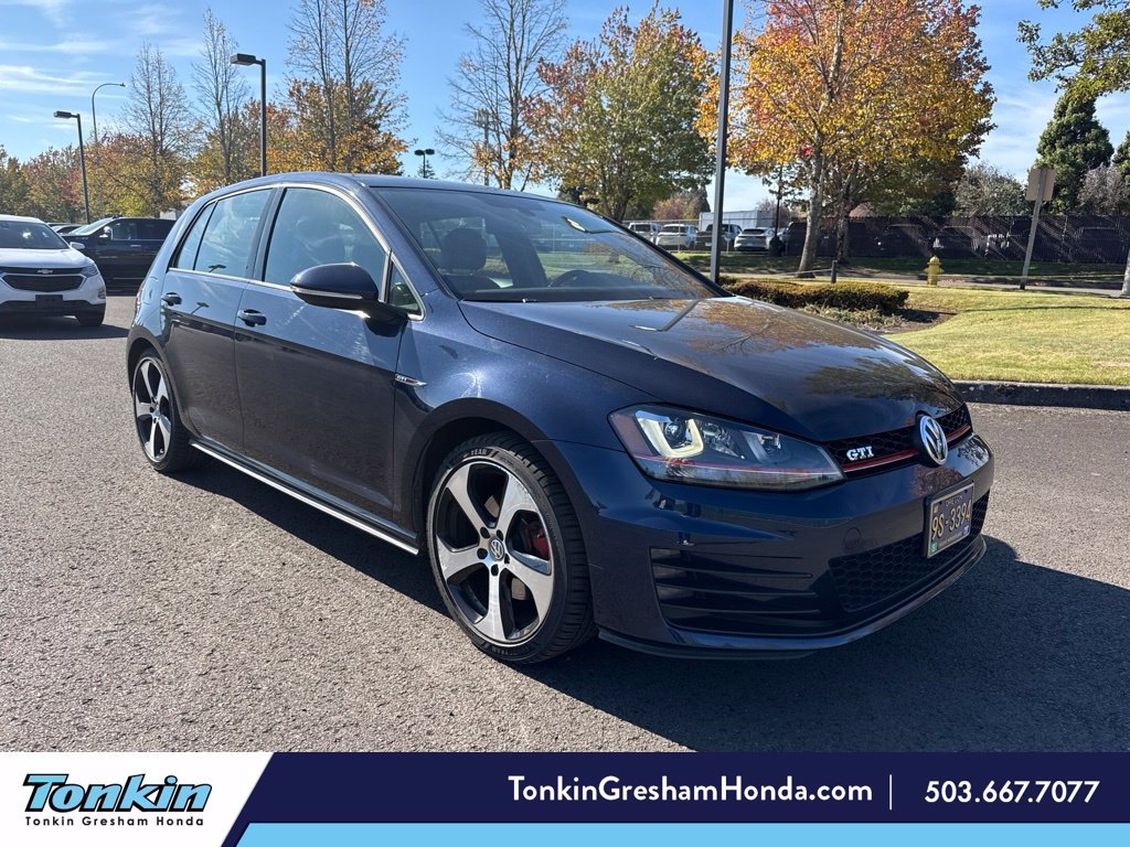 Used 2015 Night Blue Metallic Volkswagen 2.0T SE image 1