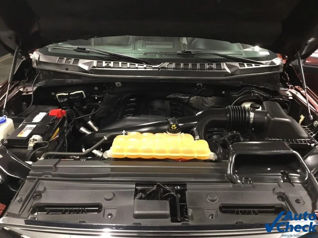 Used 2016 Red Ford Lariat image 38