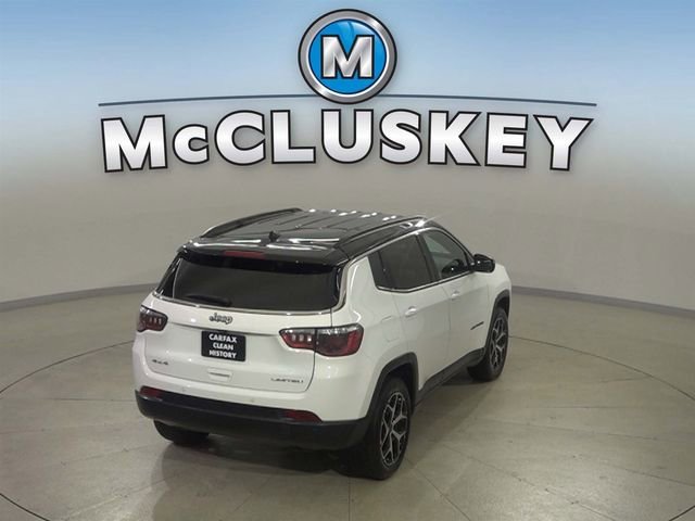 Certified Used 2025 White Jeep Limited 4x4 image 6