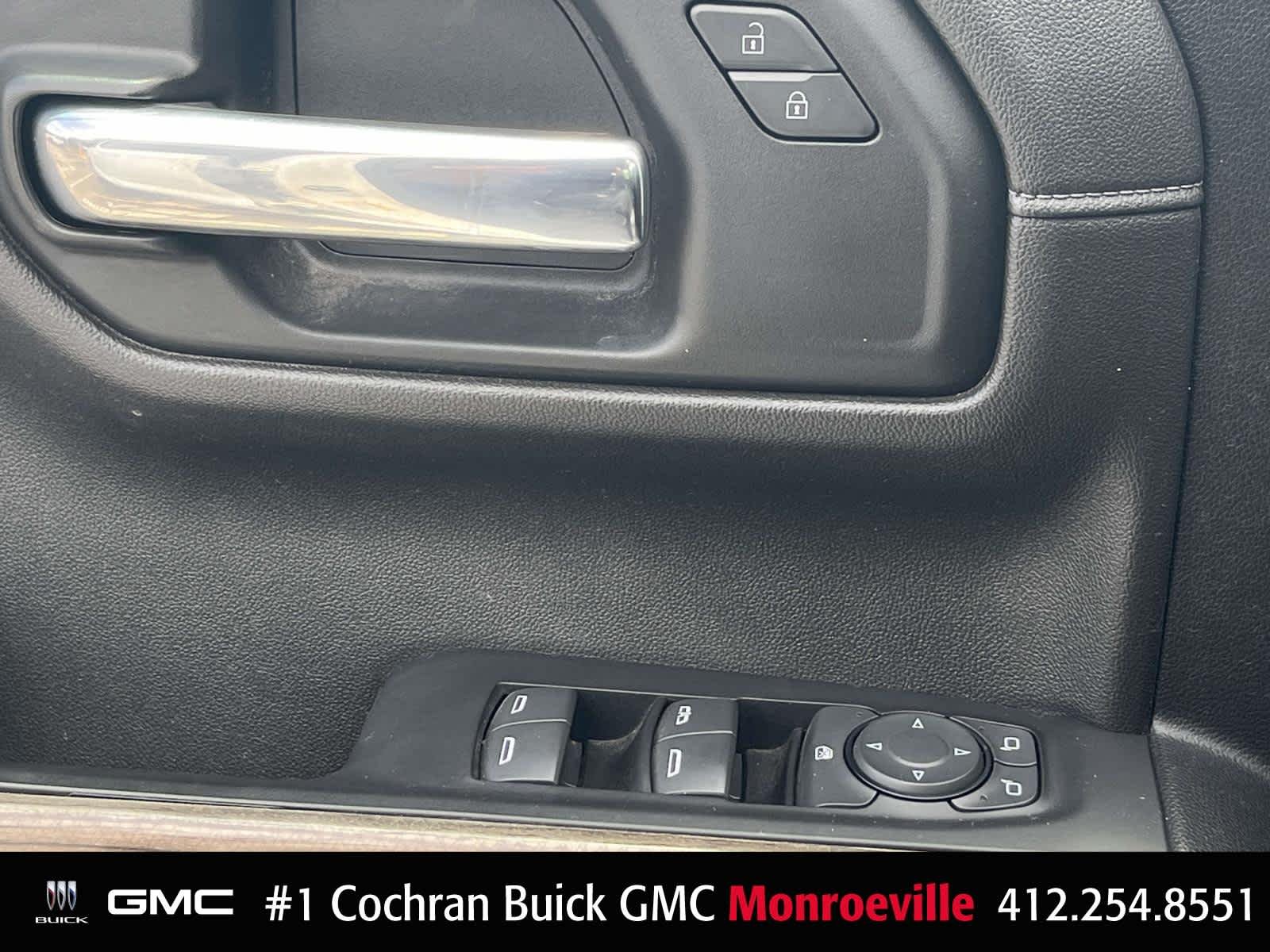 Used 2022 Summit White Chevrolet RST image 35
