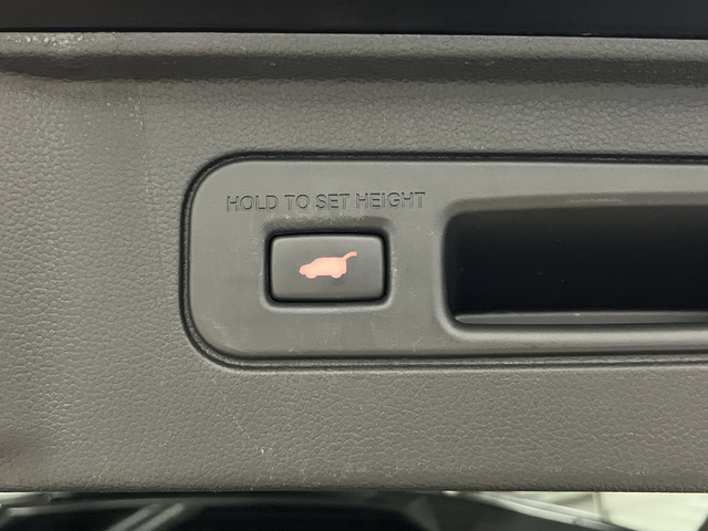 Used 2023 Black Honda Touring image 15