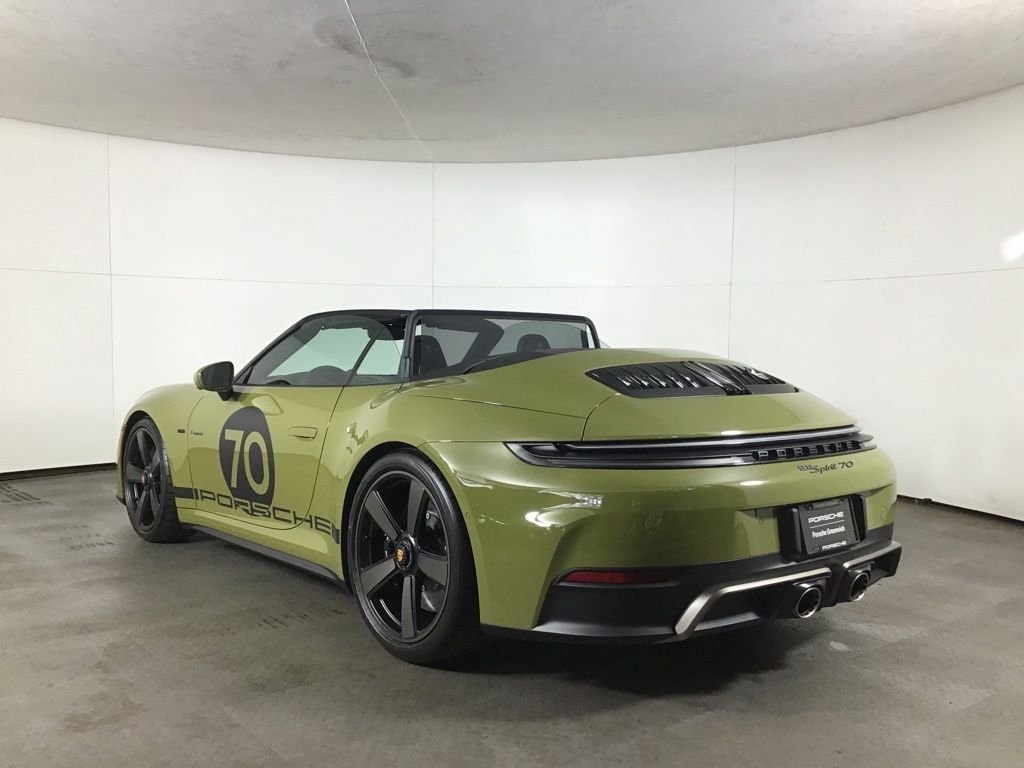 New 2026 Olive Neo Porsche  image 3