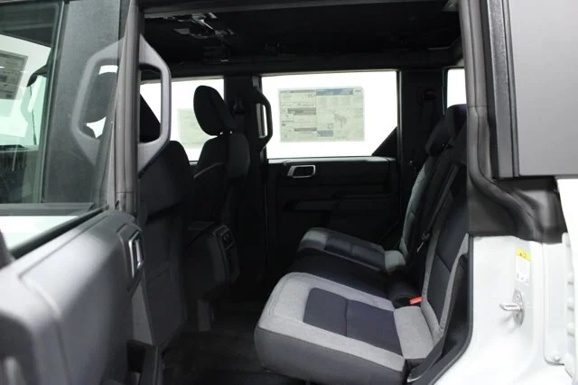 New 2026 Avalanche Ford Base image 36