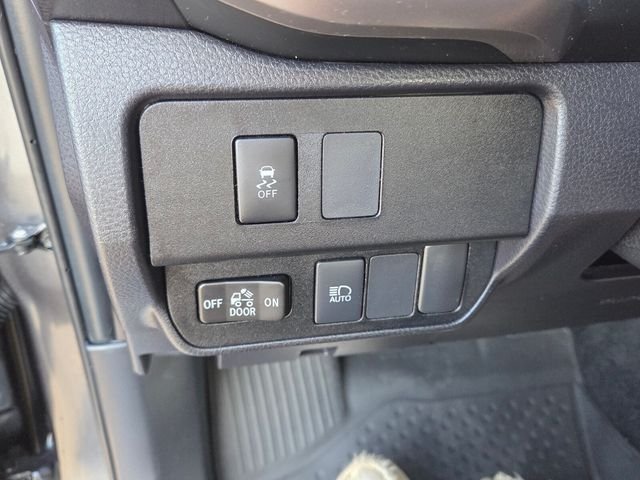 Used 2022 Gray Toyota SR5 image 29