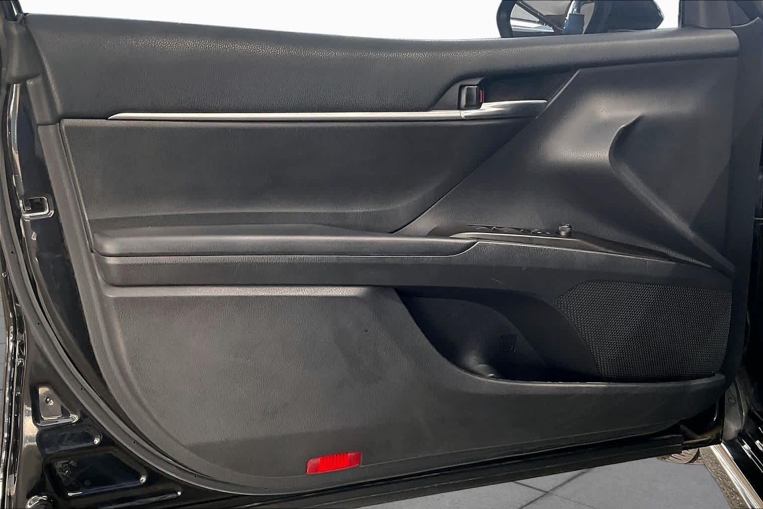 Used 2022 Midnight Black Metallic Toyota SE image 22