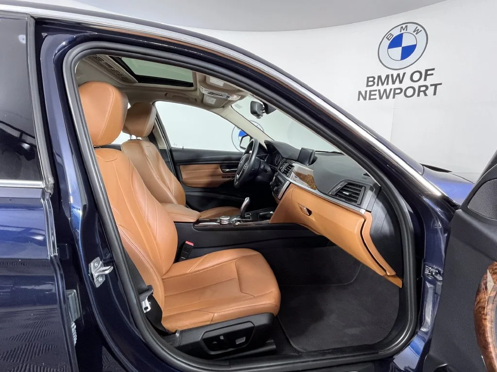 Used 2014 Blue BMW 328i xDrive image 18