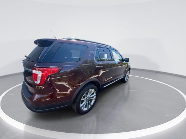 Used 2019 Red Ford XLT image 8