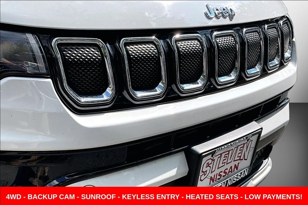 Used 2022 White Jeep Limited image 32
