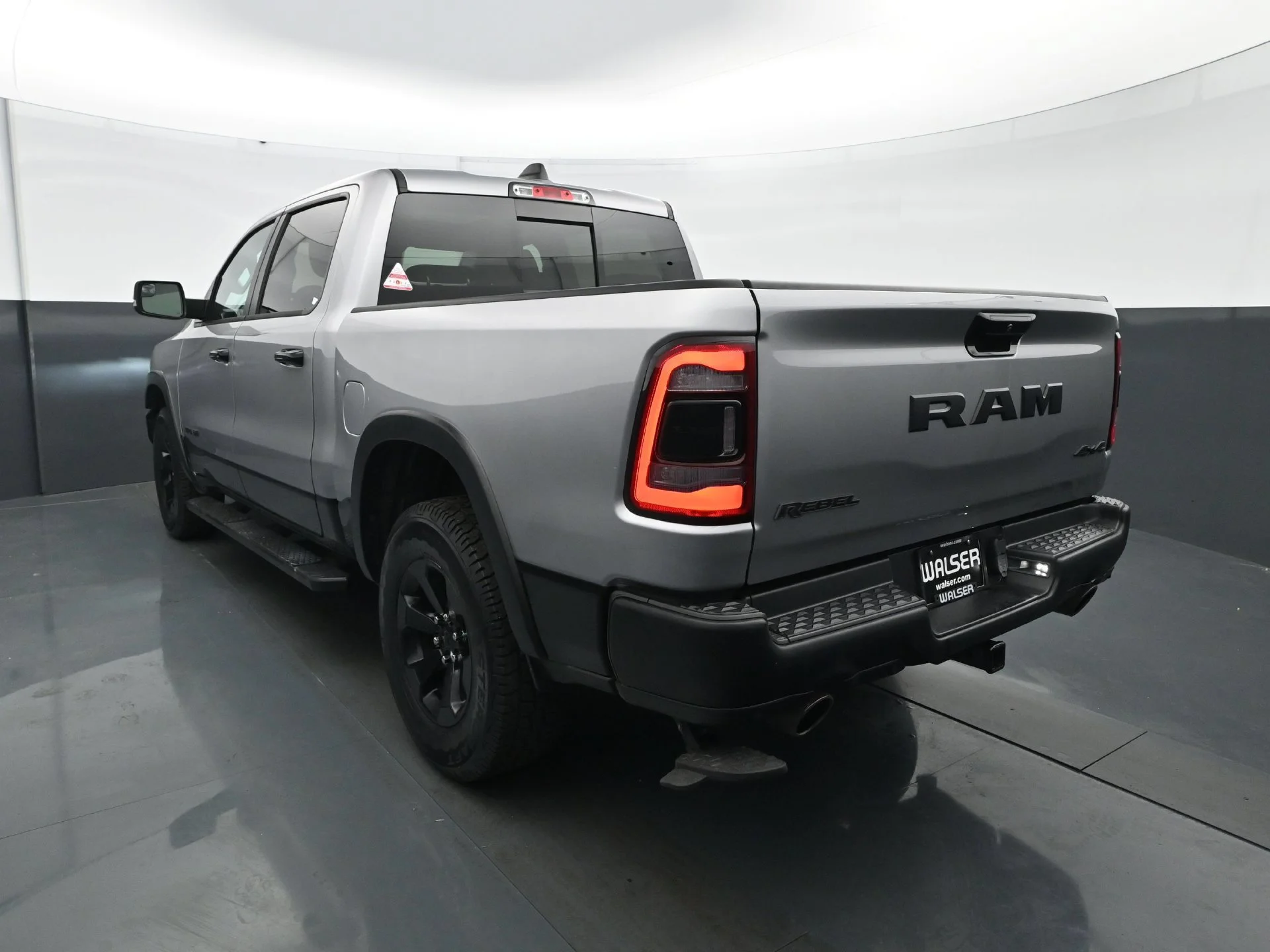 Used 2023 Billet Silver Metallic Clearcoat Ram Rebel image 6