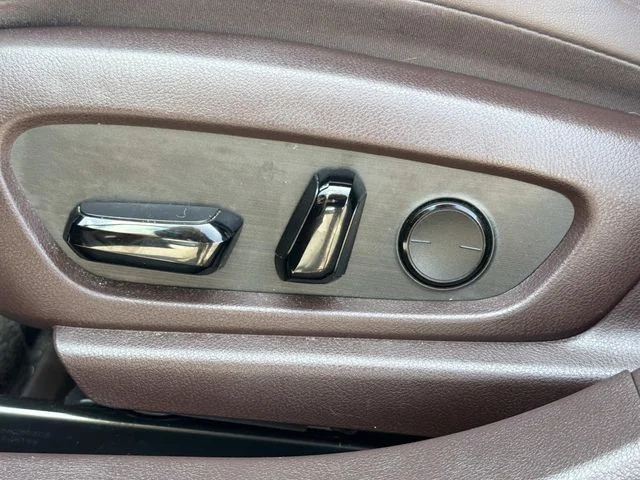Used 2021  Lexus 350 image 16