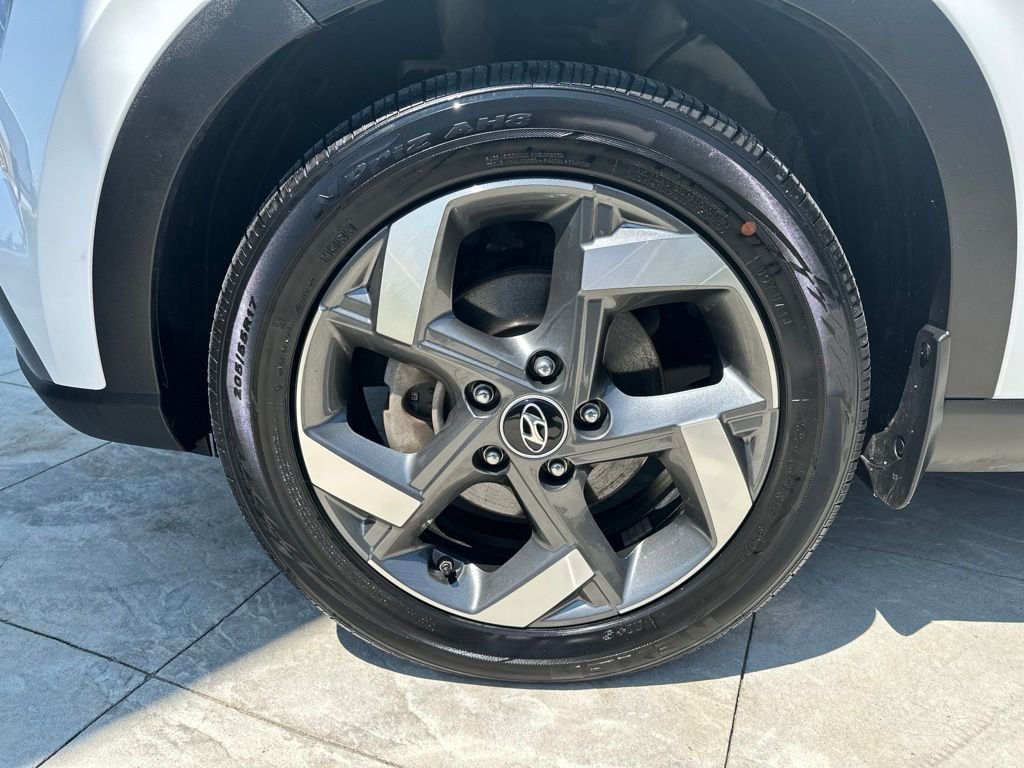 Used 2023 White Hyundai Limited image 7