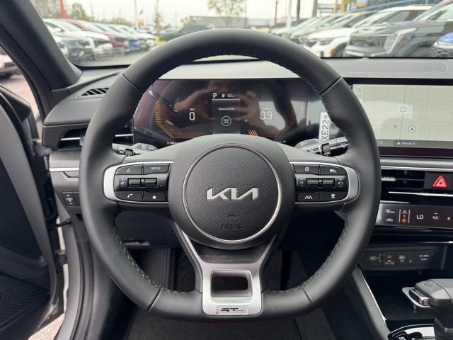New 2026 Wolf Gray Kia GT-Line FWD image 26