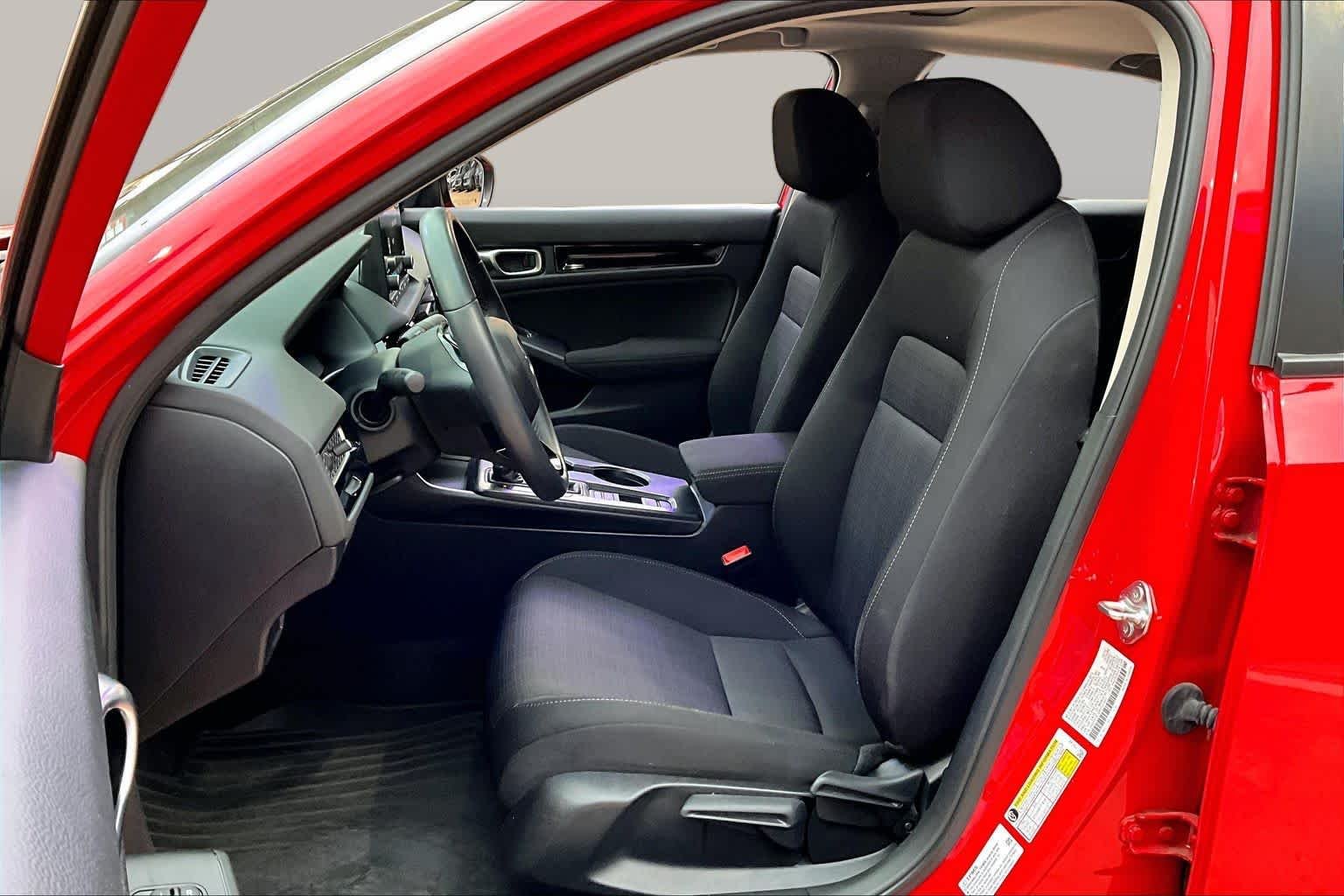 2024 Honda Civic EX - Photo 8