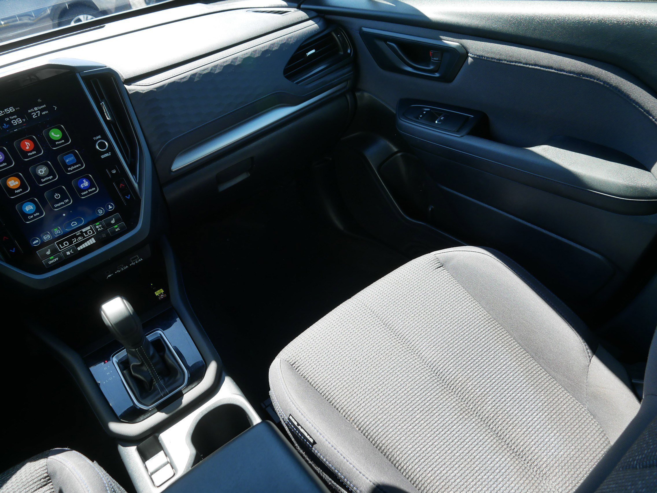 Used 2025 Crystal White Pearl Subaru Premium image 11