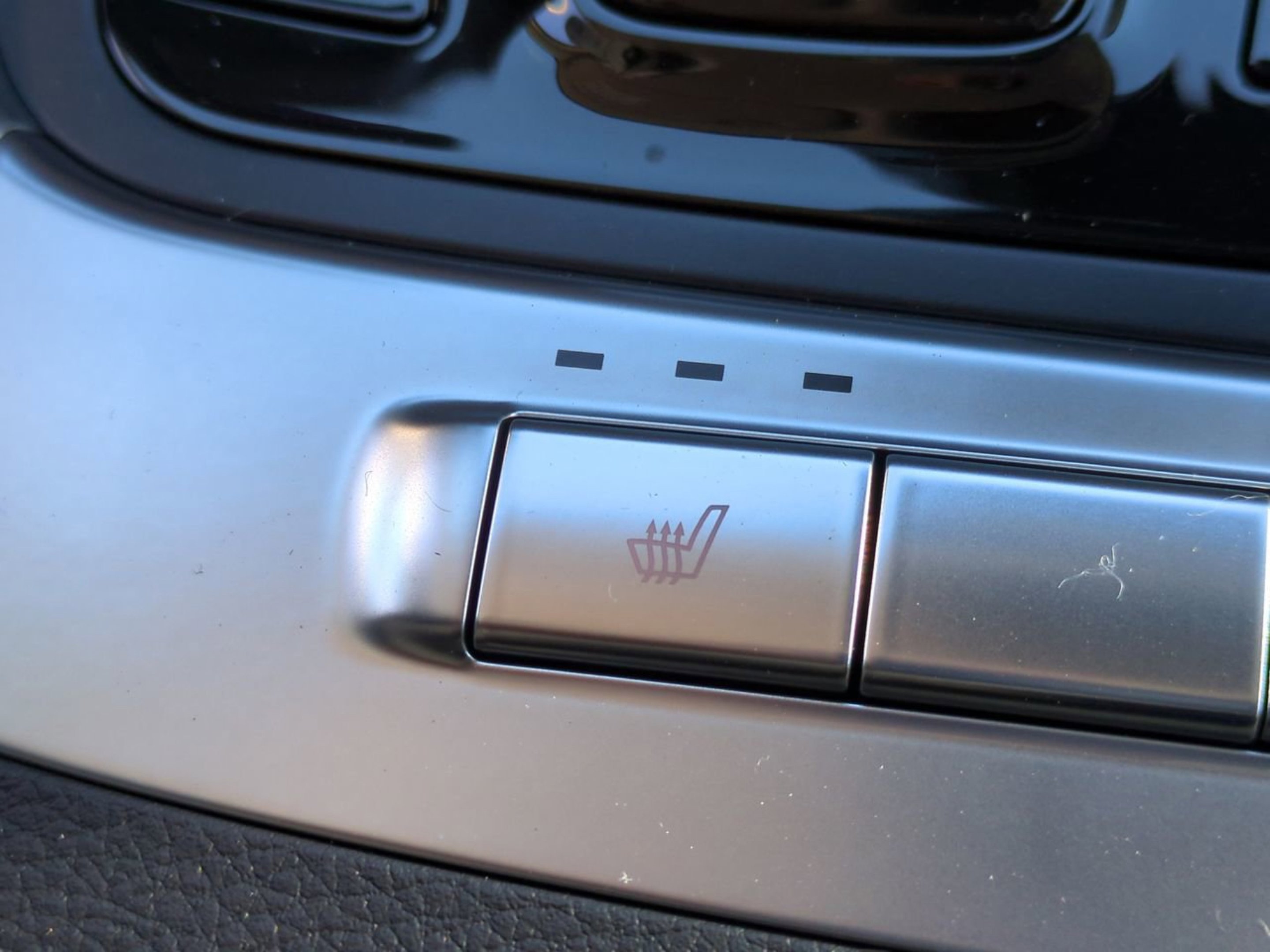 New 2026 Ivory Silver Kia EX image 29