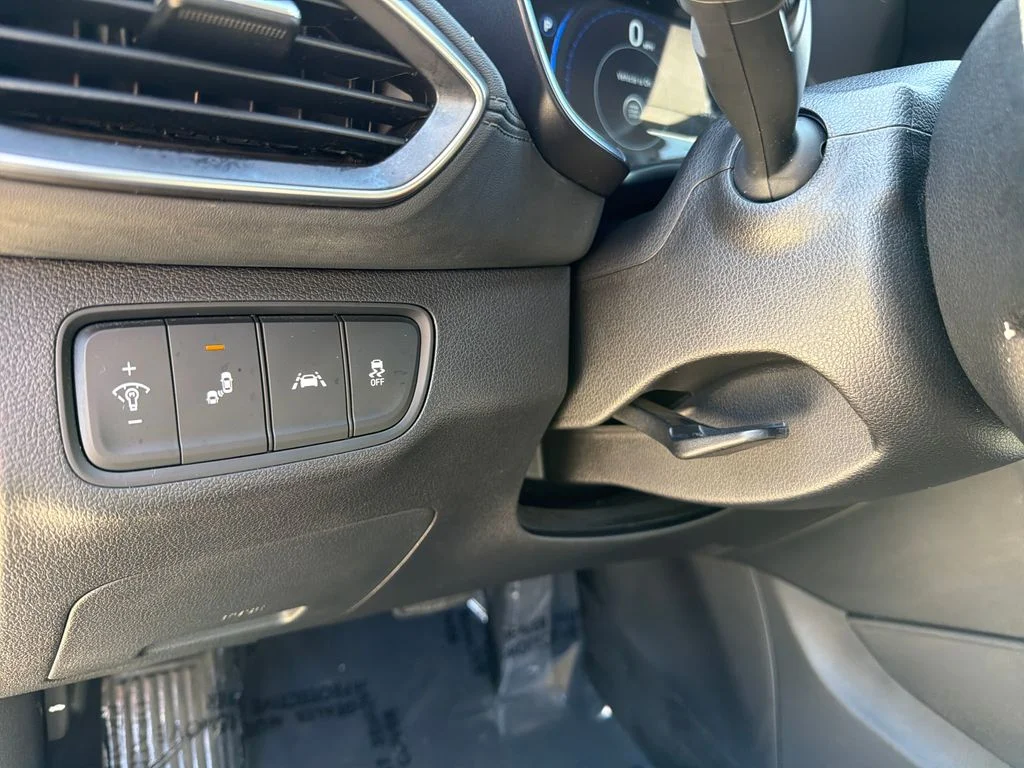 Used 2019 Green Hyundai SEL image 18