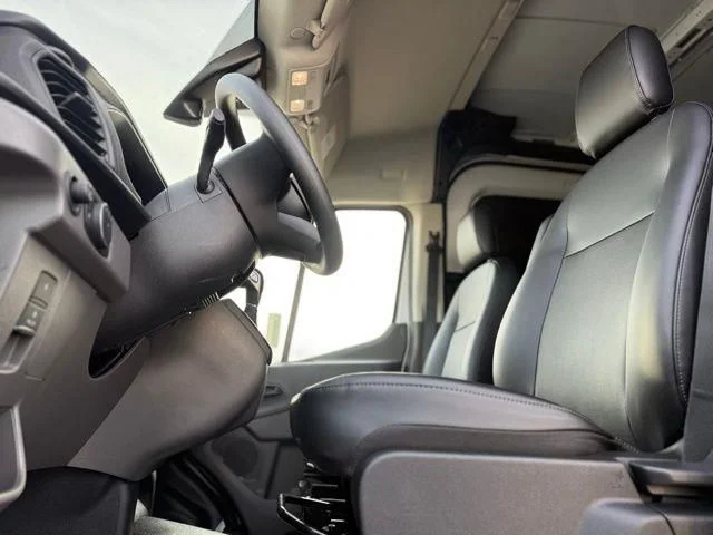 New 2026 Oxford White Ford Cargo Van image 16