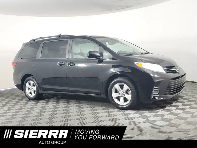 2020 Toyota Sienna LE