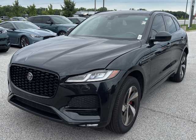 2023 Jaguar F-PACE P250 S's photo