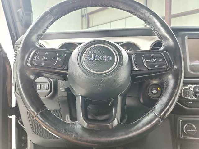 Used 2021 Black Jeep Unlimited Islander image 22