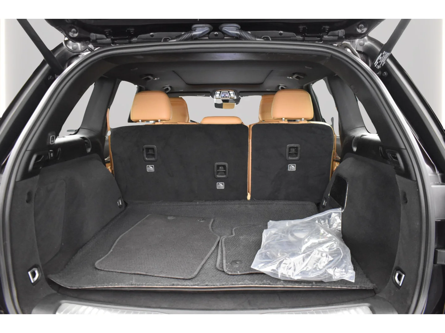 Used 2022 Ember Pearlcoat Jeep Summit image 27