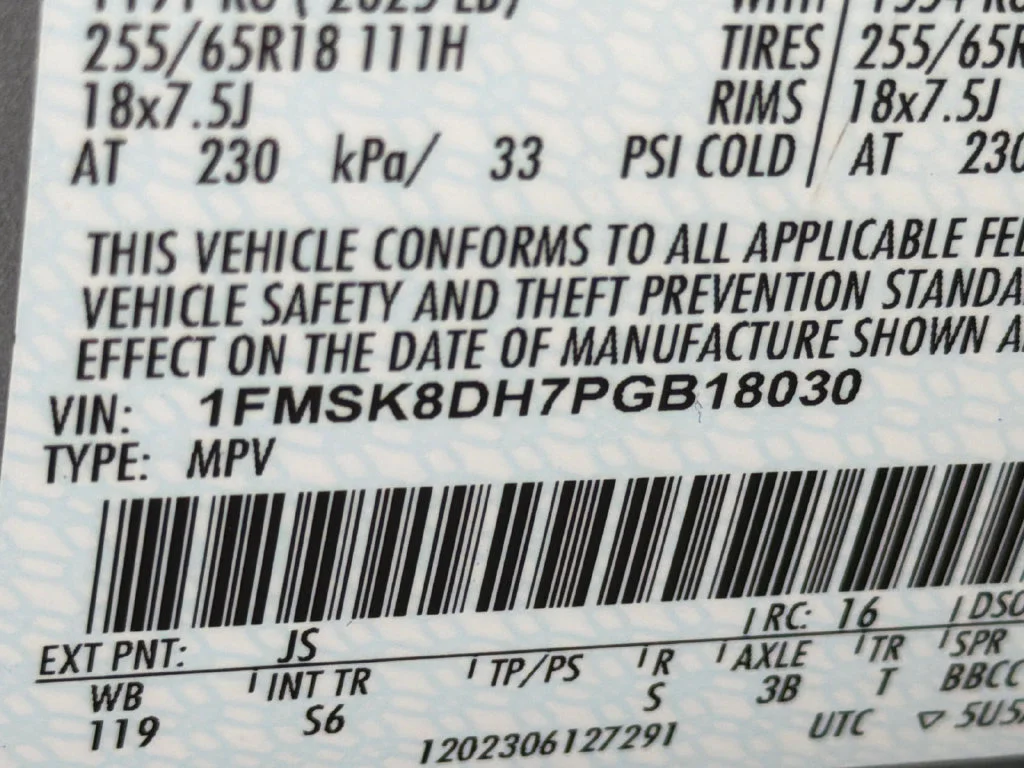 Used 2023 Silver Ford XLT image 33