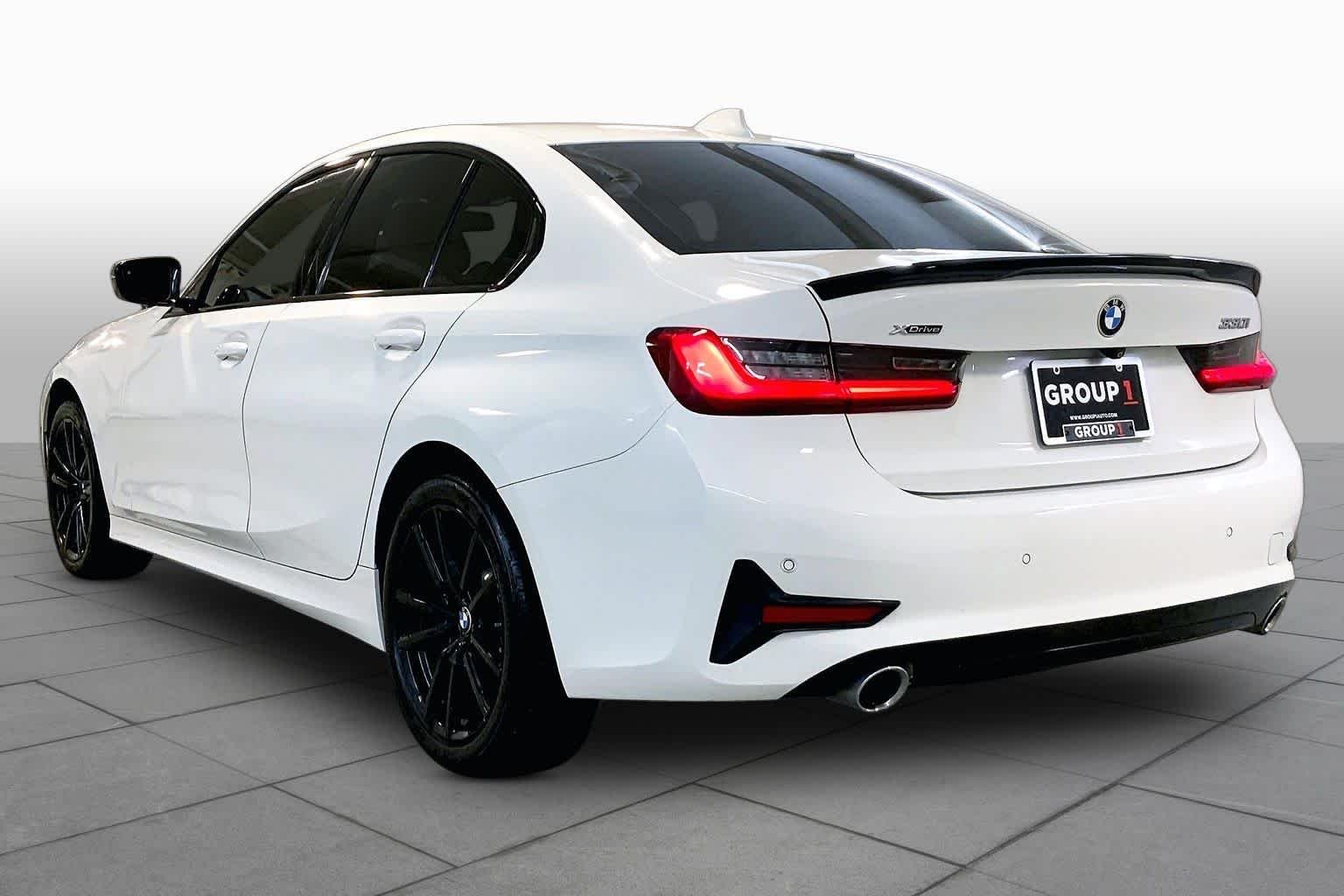 Used 2021 Alpine White BMW 330i xDrive image 11