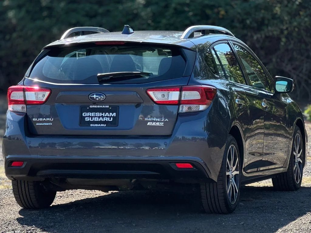 Used 2017 Carbide Gray Metallic Subaru 2.0i Limited image 7